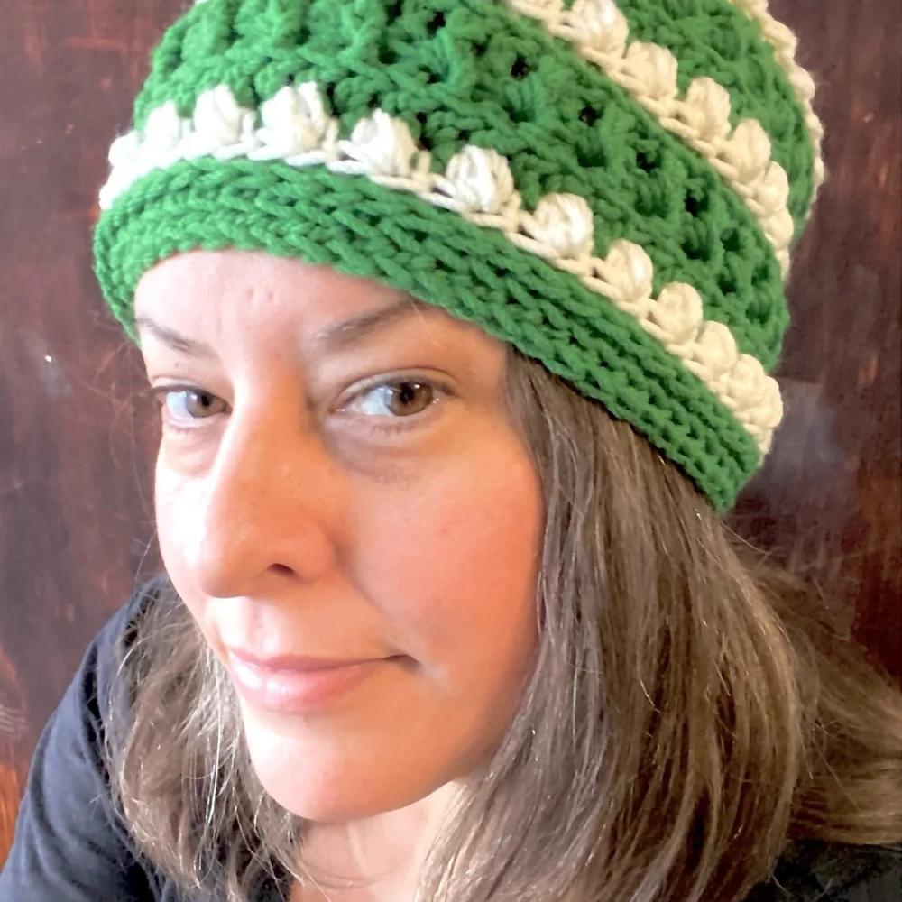 Hand made, crocheted green and white beanie, slouchy hat - Picture 5 of 7